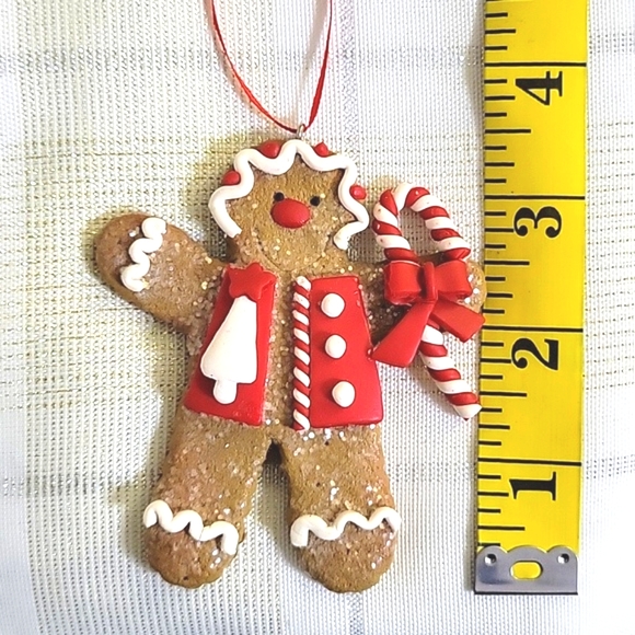 Mini Gingerbread Man Ornament - Picture 6 of 6
